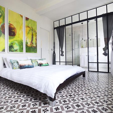Romantic Artist Room Montmartre Bed&Breakfast Paris Extérieur photo