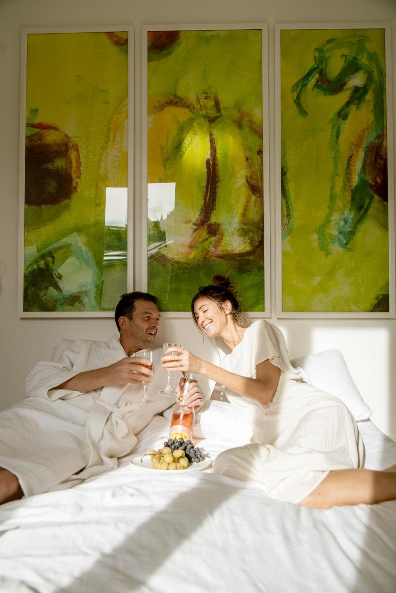 Romantic Artist Room Montmartre Bed&Breakfast Paris Extérieur photo