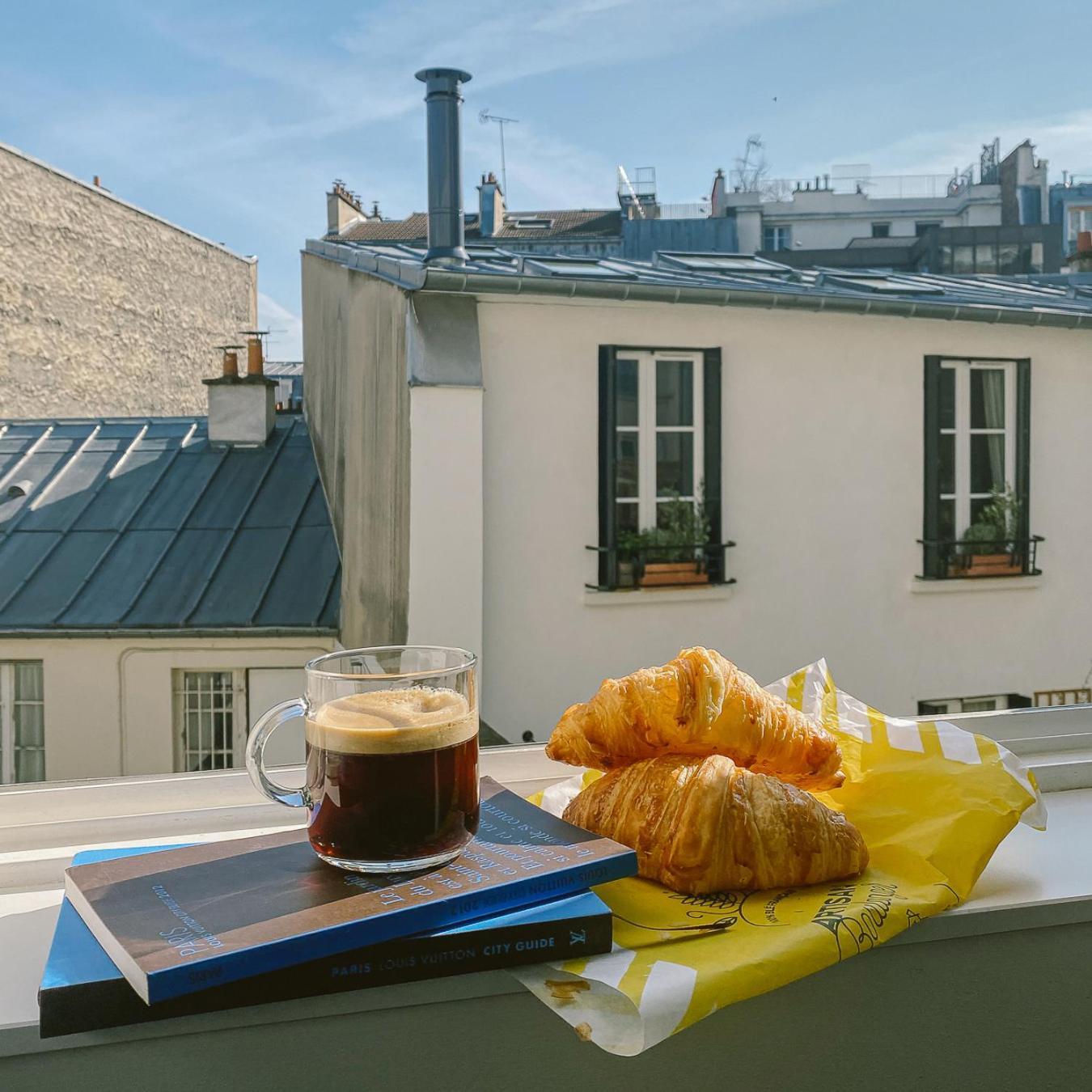 Romantic Artist Room Montmartre Bed&Breakfast Paris Extérieur photo