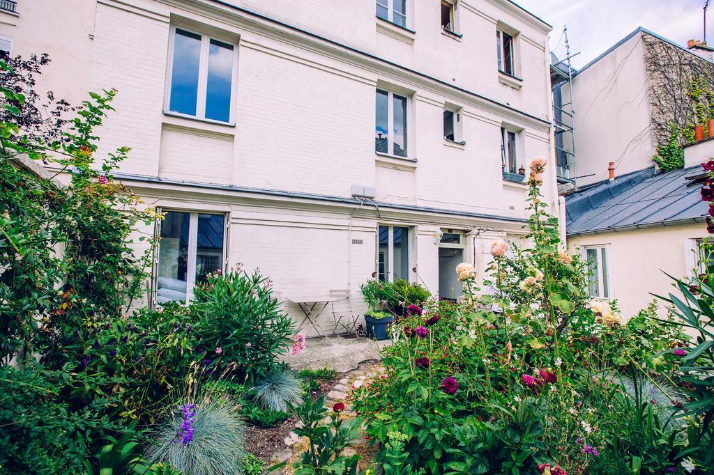 Romantic Artist Room Montmartre Bed&Breakfast Paris Extérieur photo
